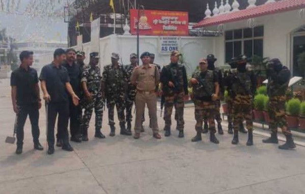 22 मई से शुरू होगी हेमकुंड साहिब यात्रा, VIP कार्यक्रम के मद्देनजर पुलिस ने चलाया सर्च अभियान