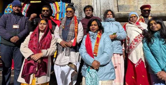 केदारनाथ में केंद्रीय मंत्री मांझी ने किए दर्शन, संपन्न कराया रुद्राभिषेक