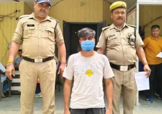 देहरादून में छात्र गुटों की फायरिंग, फरार अभियुक्त कार्तिक शर्मा गिरफ्तार