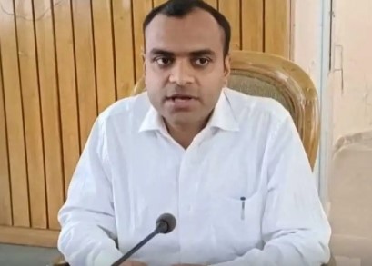 हरिद्वार के नए डीएम बने डॉ. मयूर दीक्षित, निकिता खंडेलवाल को टिहरी की जिम्मेदारी