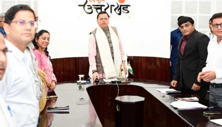 मुख्यमंत्री धामी ने श्रमिक कल्याण योजनाओं की राशि DBT से की जारी