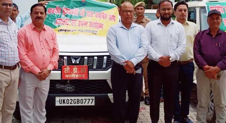 आदर्श ग्राम बनेंगे सातरतबे और लौबांज, CDO की टीम ने तैयार की योजना