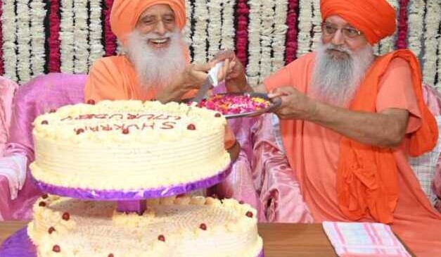 देश-विदेश से आए श्रद्धालुओं ने मनाया संत बाबा जोध सिंह जी का जन्मदिन