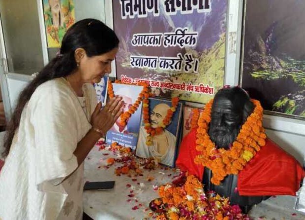 उत्तराखंड आंदोलन के महानायक इंद्रमणि बडोनी को भावपूर्ण श्रद्धांजलि