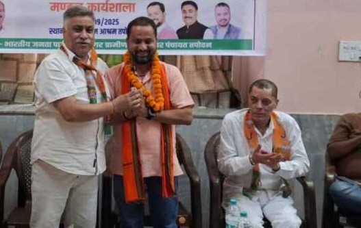 नरेंद्रनगर में सेवा पखवाड़ा को लेकर आयोजित हुई महत्वपूर्ण कार्यशाला, नलिन भट्ट रहे मुख्य वक्ता