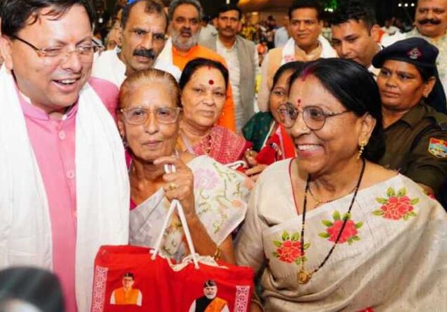 धामी ने कहा- कुंभ-2027 के निर्माण कार्यों में गुणवत्ता जरूरी, अन्यथा होगी कार्रवाई