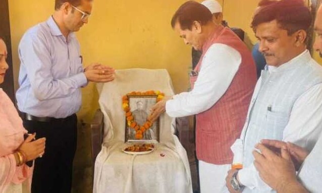 ऋषिकेश: वंदे मातरम के 150 वर्ष पूरे होने पर विधायक डॉ. अग्रवाल ने बंकिम चंद्र चटर्जी को दी श्रद्धांजलि