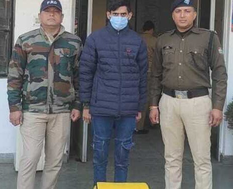 दून पुलिस ने चोरी के मामले में गिरफ्तार किया डिलीवरी बॉय, 24,600 रुपये की माला और सिक्के बरामद