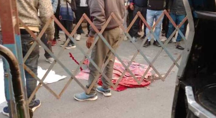 ऋषिकेश: मनसा देवी फाटक पर टेम्पो से उतरते ही बस की चपेट में महिला की मौत