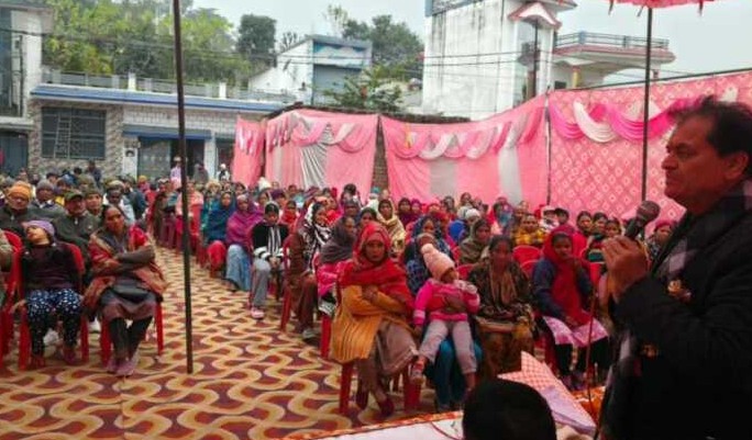 ऋषिकेश: डॉ. प्रेमचंद अग्रवाल ने वैदिक नगर की सड़कों के लिए विधायक निधि से 10 लाख रुपये की घोषणा की