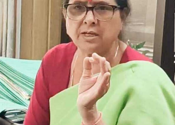 सोशल मीडिया पर अभद्र भाषा और महिलाओं के नाम के राजनीतिकरण पर महिला आयोग ने जताई गहरी चिंता