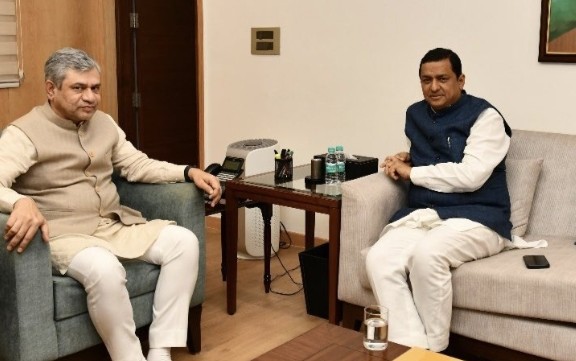 गढ़वाल के लिए रेल सौगात: अनिल बलूनी की पहल पर केंद्रीय मंत्री अश्विनी वैष्णव ने दिया आश्वासन