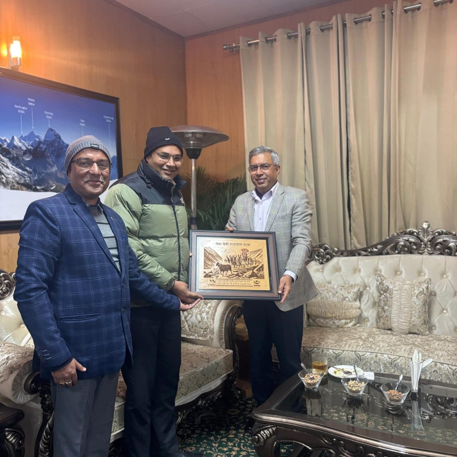 चमोली दौरे पर ITBP के महानिदेशक, औली में जिला प्रशासन ने किया भव्य स्वागत