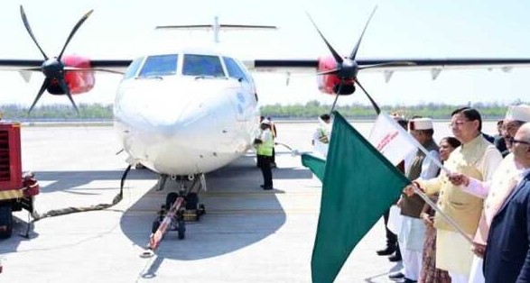 सीएम धामी ने किया देहरादून-पिथौरागढ़ विमान सेवा का शुभारंभ, एक घंटे में पूरी होगी यात्रा