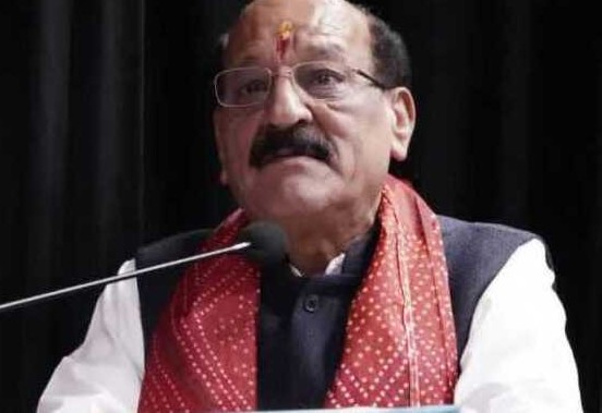 पौड़ी जिला अस्पताल: करोड़ों की सीटी स्कैन मशीन खुले में रखने से खराब, तत्कालीन सीएमएस निलंबित