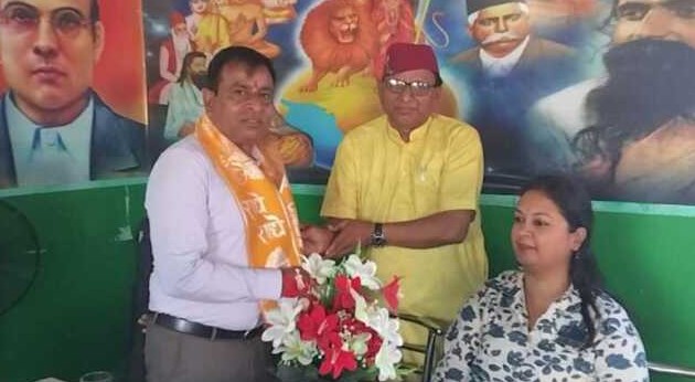 ऋषिकेश: राजश्री चिल्ड्रन एकेडमी को रोटरी क्लब और मोहन फाउंडेशन ने भेंट किया कंप्यूटर सेट