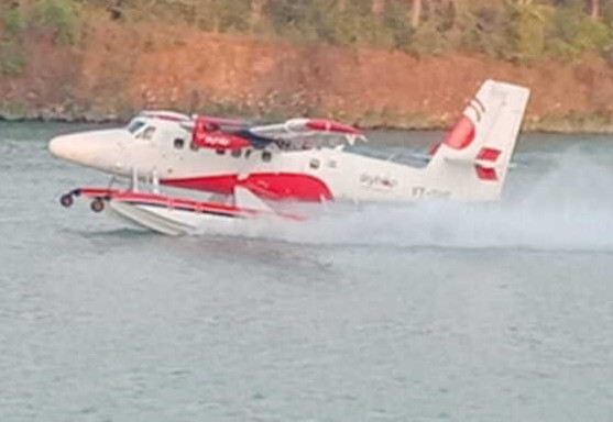 ऋषिकेश: नमामि गंगे के प्रयासों के बीच वीरभद्र बैराज में सी प्लेन का परीक्षण, पर्यावरणविदों ने जताई चिंता