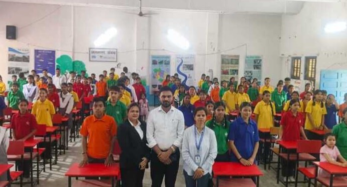 ऋषिकेश: आईडीपीएल इंटर कॉलेज में विधिक जागरूकता कार्यक्रम, छात्रों को बताए उनके अधिकार