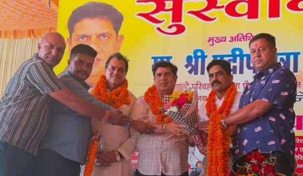 ऋषिकेश: परिवहन मंत्री प्रदीप बत्रा ने ट्रक ओनर्स एसोसिएशन के कार्यक्रम में ली भागीदारी
