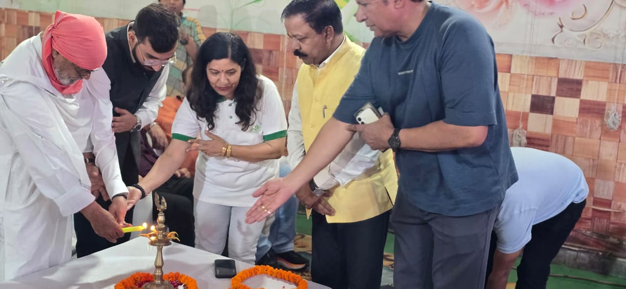 देहरादून: विश्व पर्यावरण दिवस पर अनिल जोशी ने कहा – समुद्र से ही जीवन का अंत होने के संकेत सुनाई दे रहे हैं