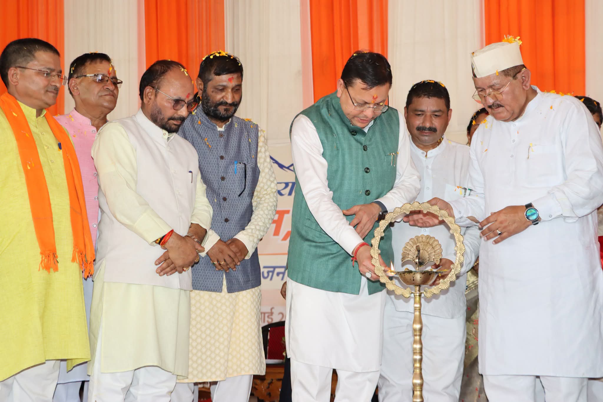 चमोली: सीएम धामी ने 155 करोड़ की 63 परियोजनाओं की दी सौगात, 36 का शिलान्यास और 27 का लोकार्पण