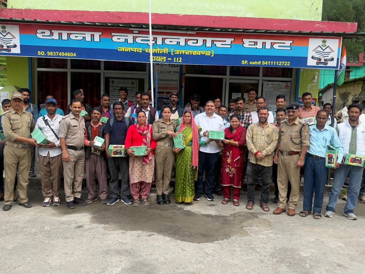 गोपेश्वर: रिजर्व पुलिस लाइन स्थित मंदिर में श्री राधा-कृष्ण की नवीन मूर्तियों की प्राण प्रतिष्ठा संपन्न